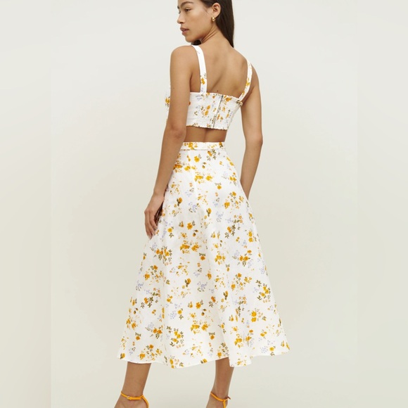 Reformation Cole linen two piece matching skirt set - Picture 3 of 13